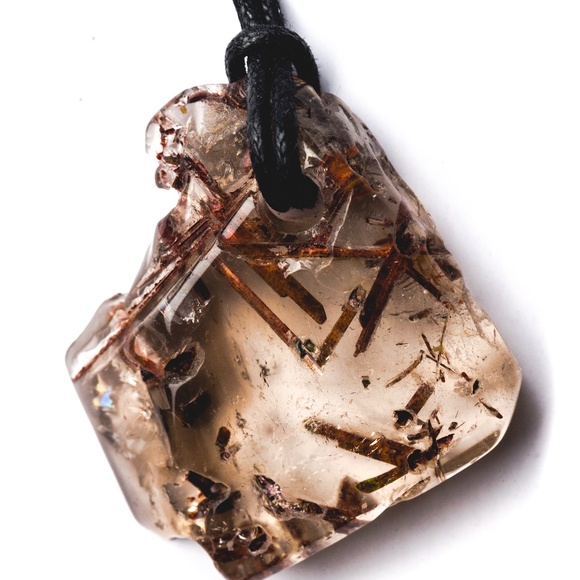 Pratt Daddy Unisex Quartz with Red Epidote Pendant - Picture 1 of 4